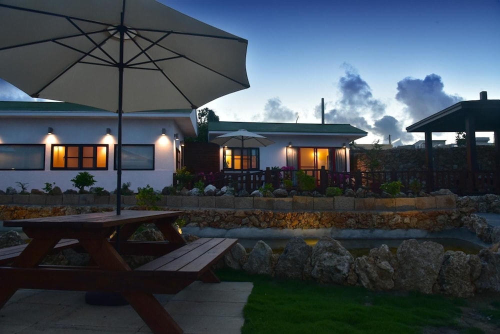 Xiaoliuqiu 1302 Seaview Guesthouse