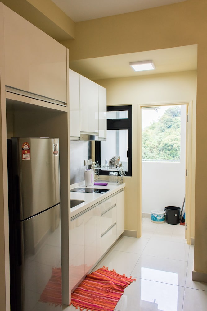 Cozy Condo at The Meridin Medini