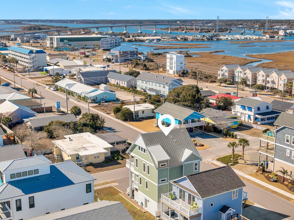 Shore Sounds Fun by Topsail Realty