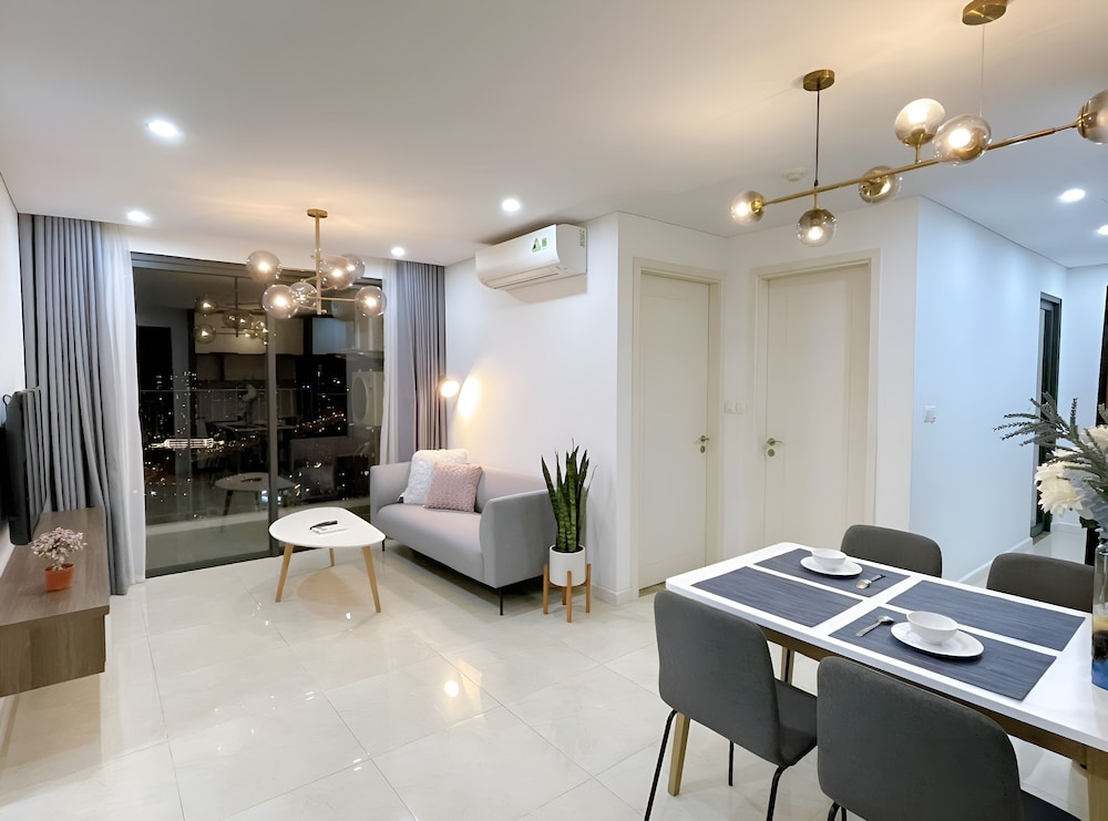 Vinhome D'capitale Service Apartment - Mikage Housing