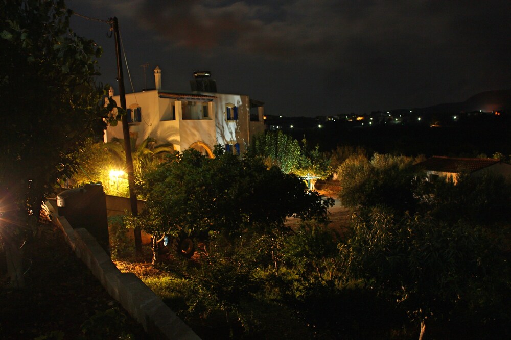 Photo 27