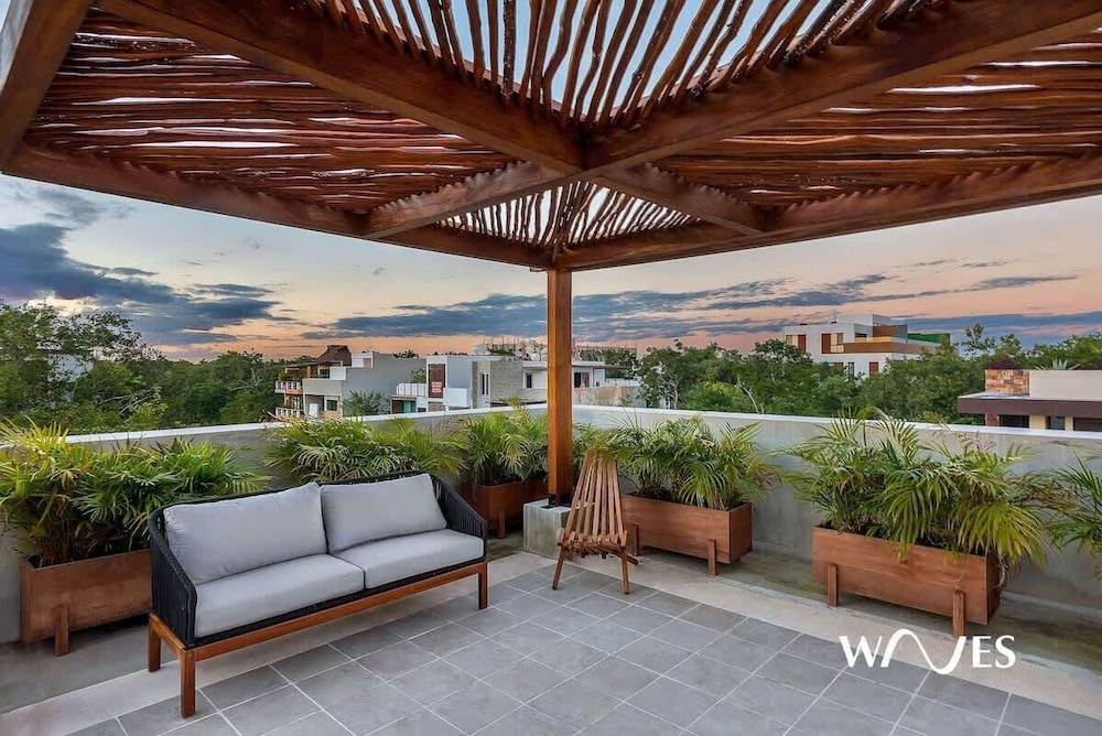 Great Located Luminous Loft