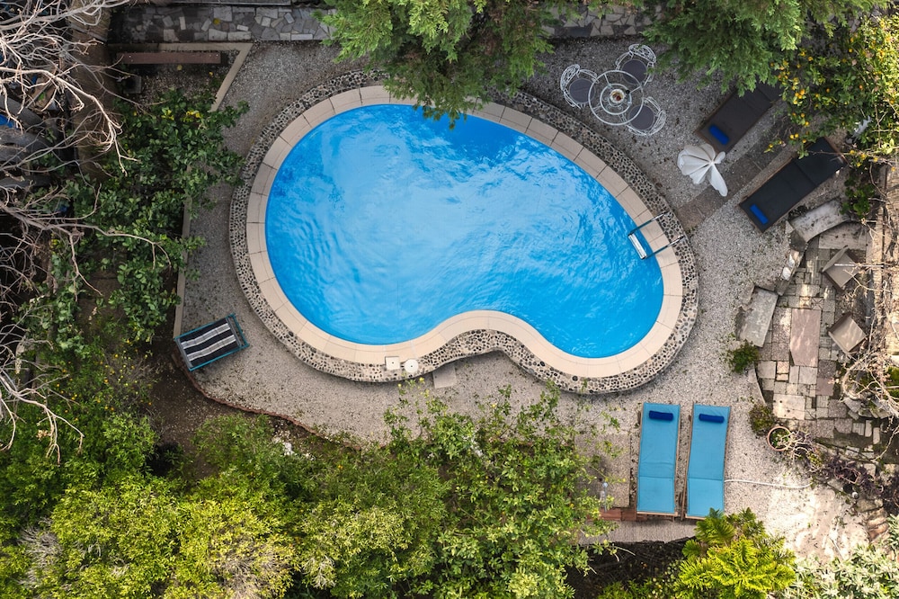 Seafalios Villa