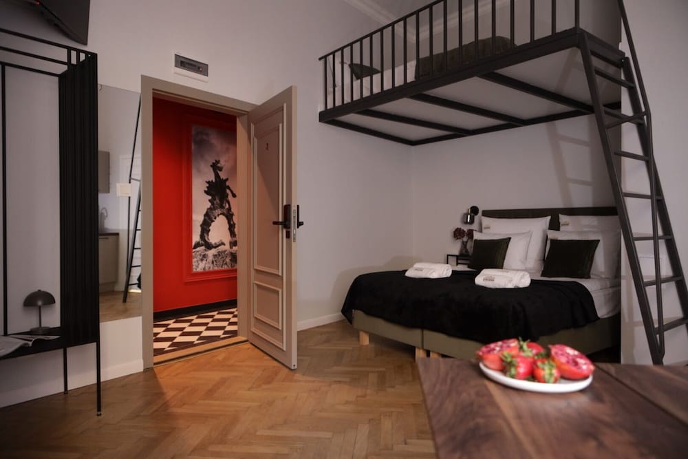 OLD TOWN Charm & Chic by Downtown Apartments