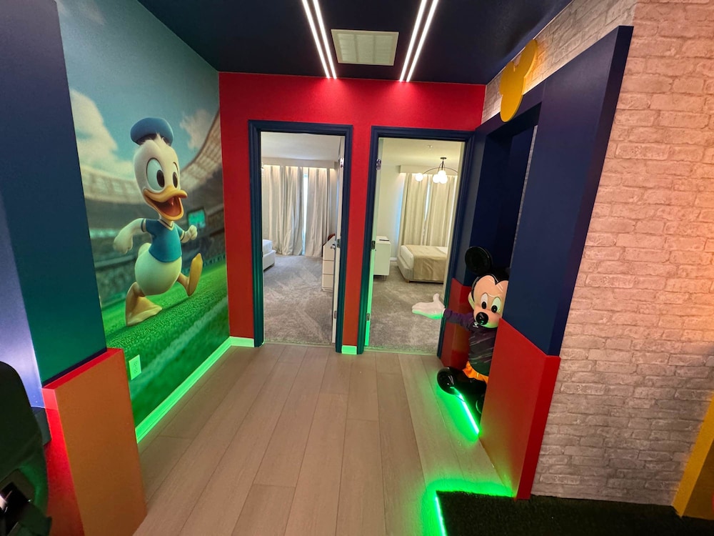 Family Friendly 5Bd Near Disney Windsor Cay 16136