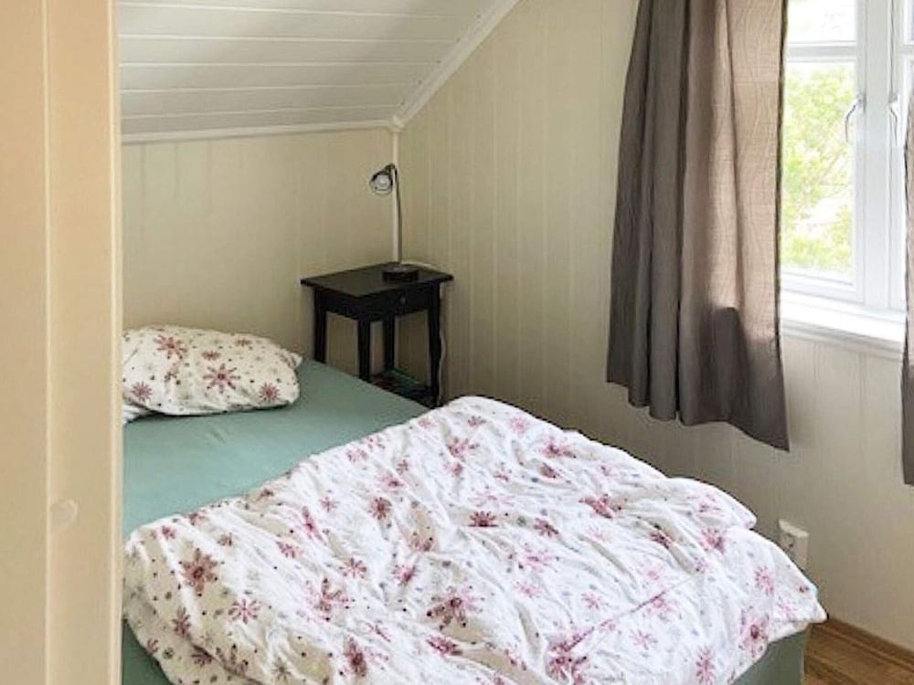 6 Person Holiday Home in Hernar-by Traum view 3