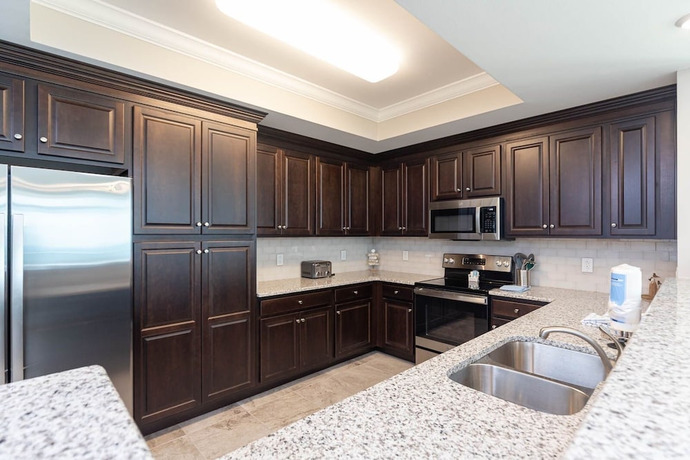 Phoenix Gulf Towers 604 4 Bedroom Condo