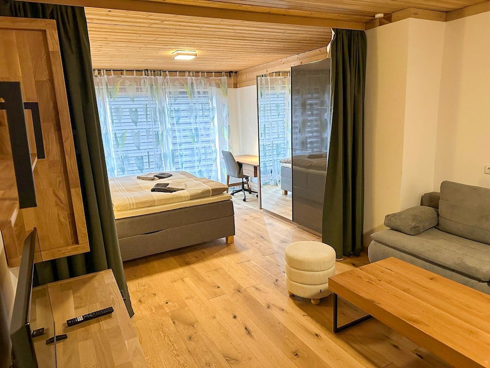 Appealing Apartment in Saalfelden Near Lake