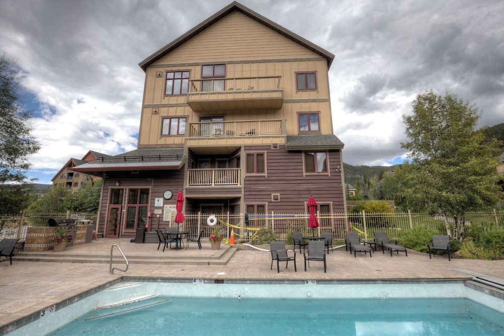 Red Hawk Lodge #2202