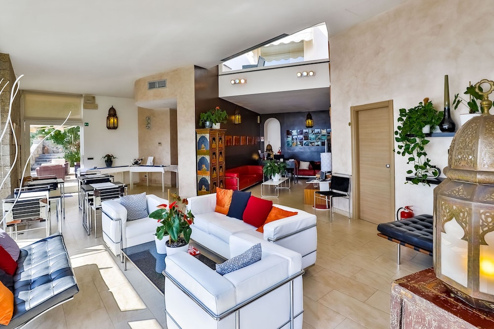 lounge