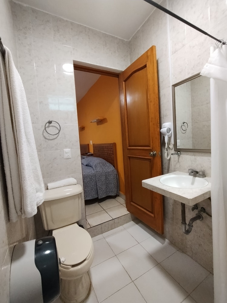Hotel Los Ciruelos - Property Image 13