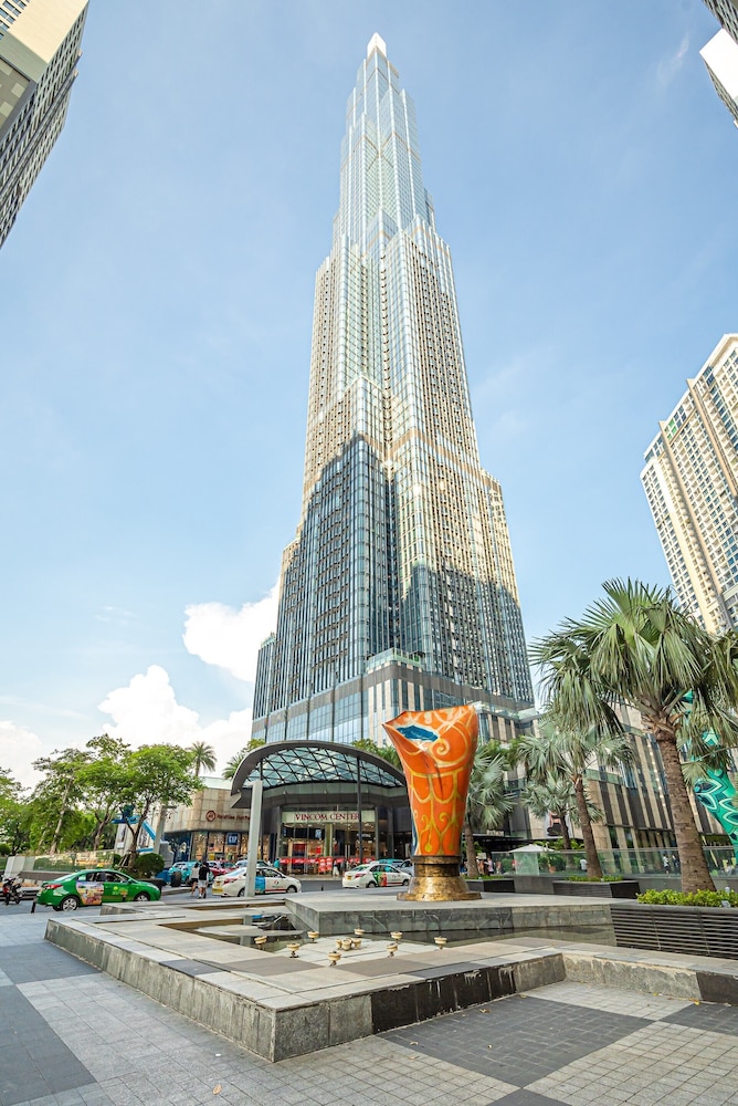 The Celavie Serviced Apartment Landmark