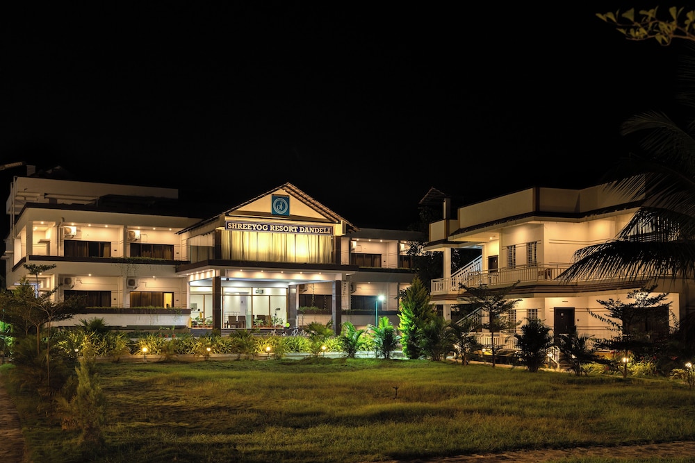 Mastiff Select Terrain Dandeli
