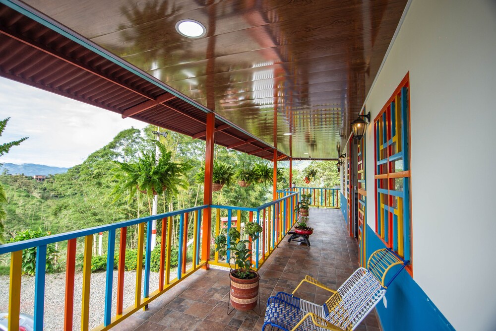 Manantial Hostal
