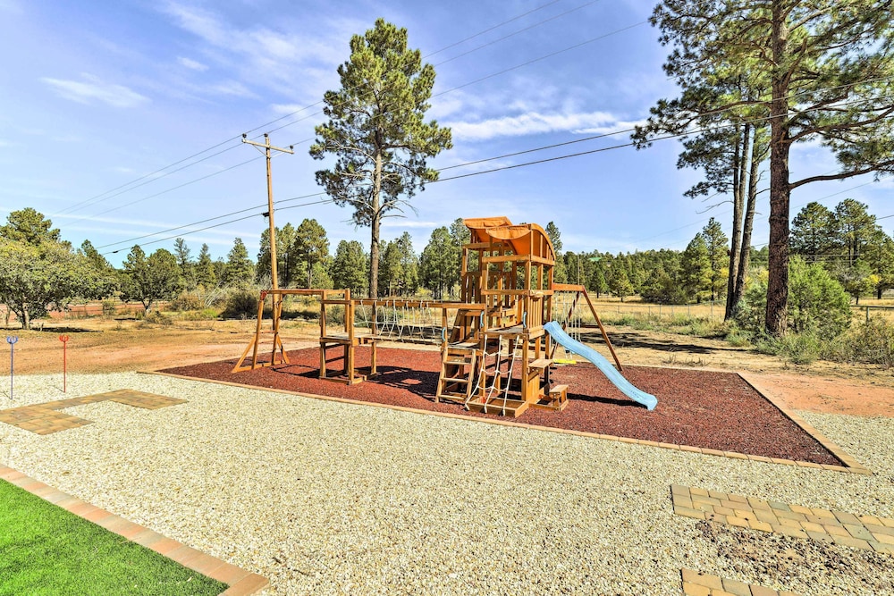 Pet-friendly Heber Escape in the Pines w/ Views! view 4