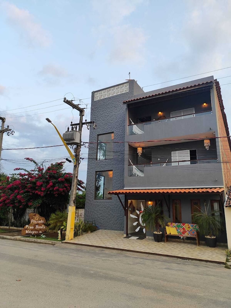 Hotel Pousada Praia Bonita - Image 1