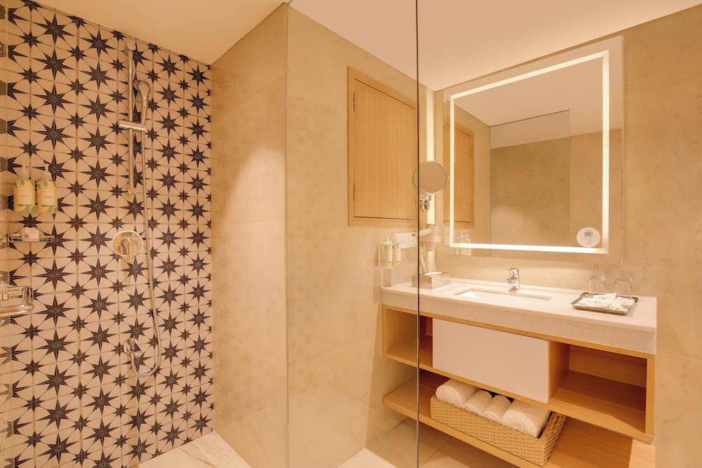 Lemon Tree Suites Gurugram