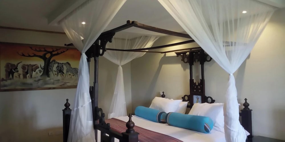 Saba House & Lodges
