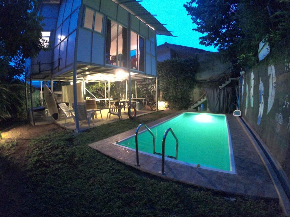 Anne's Maisonnette