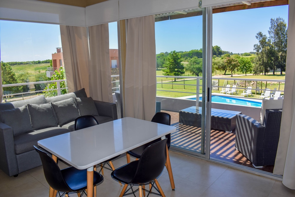 Lomas del Real Resort