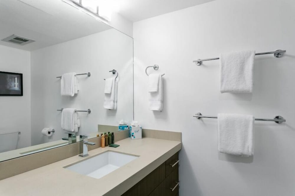 6 - Three Bedroom Ontario Lodge 3 Condo
