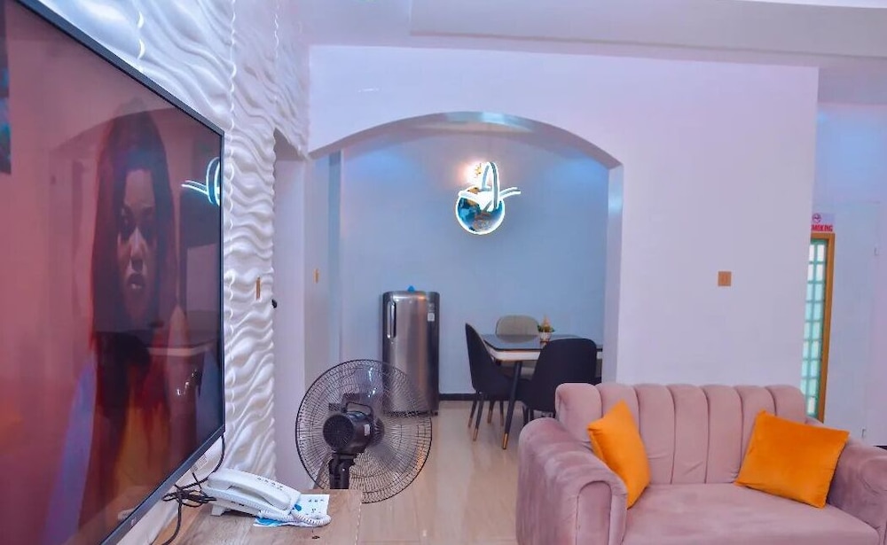 D.T Homes Luxury Apartment