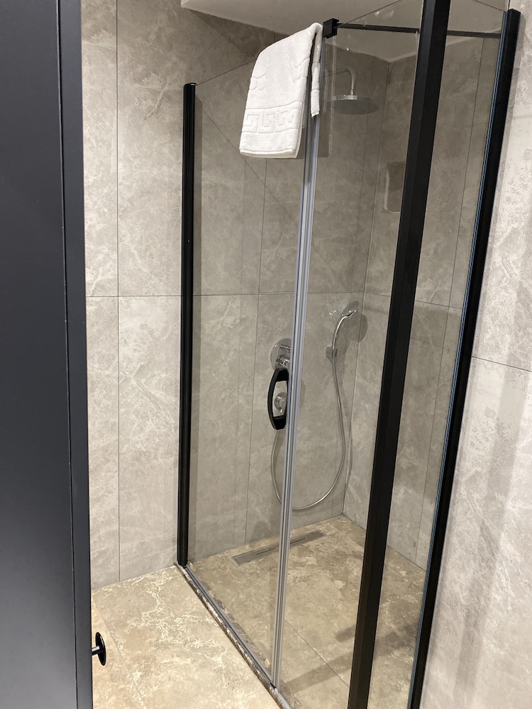 Delta Hotel Istanbul - Image 48