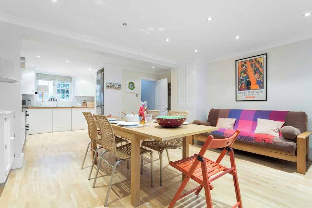 Remington Street by Onefinestay