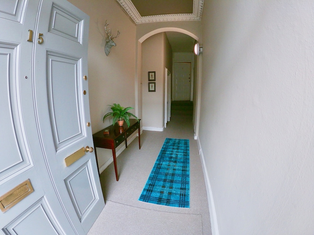 Escape To Edinburgh @ Broughton Place view 4