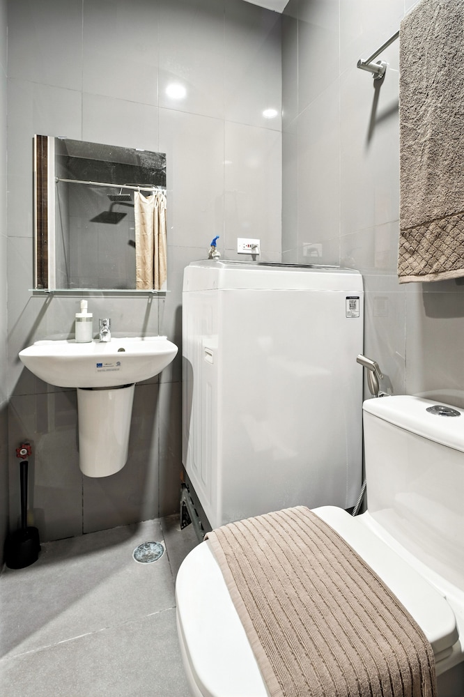 Room-makati 1BR With Skyline View at Air