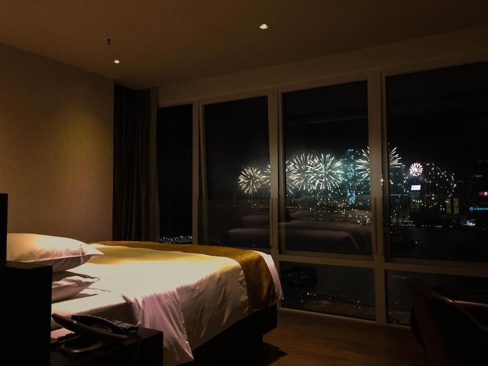 Hong Kong Harbour Hotel