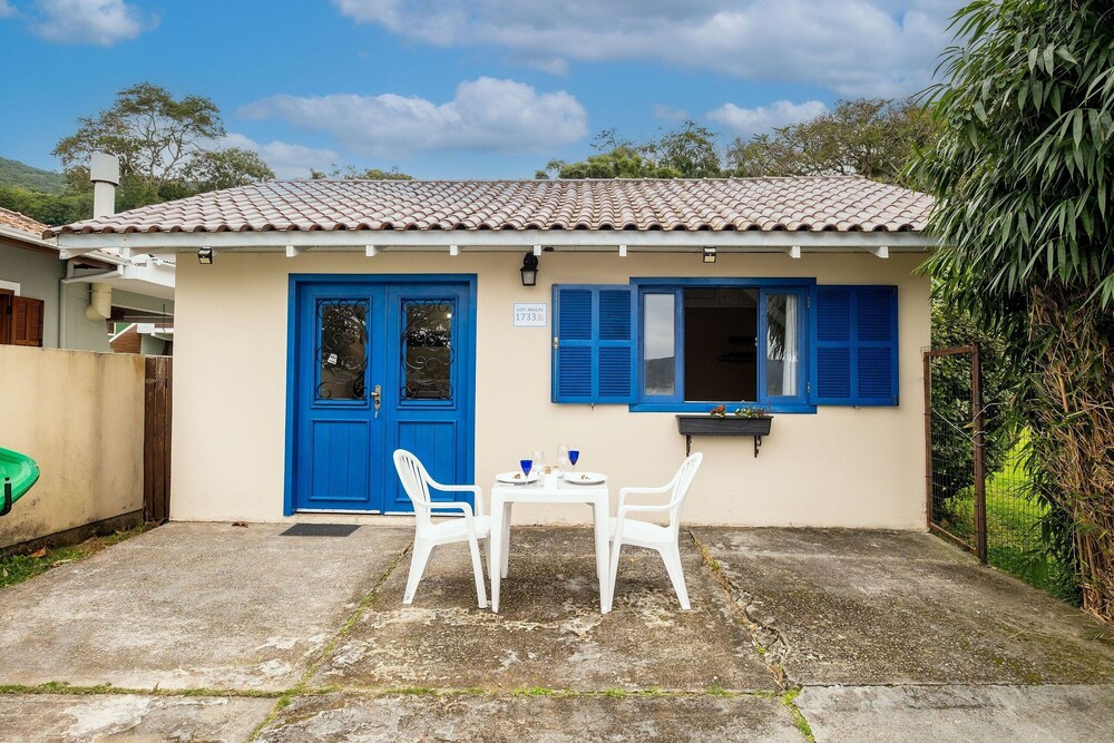 Charming Studio Edge of Lagoa da Conceicao Jhg1733