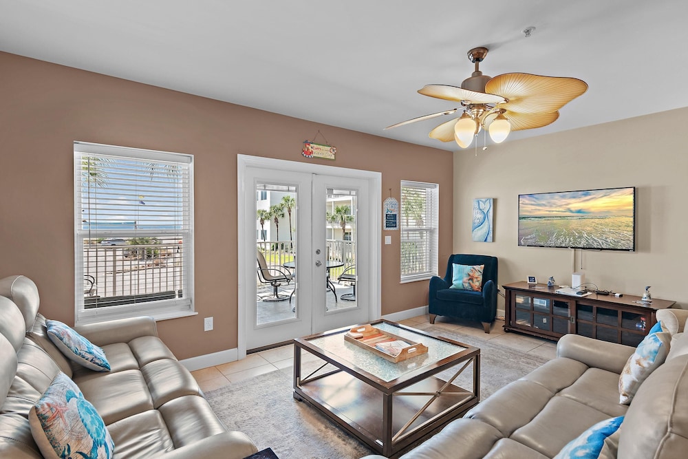 Pavilion Palms 105c- The Emerald Jewel
