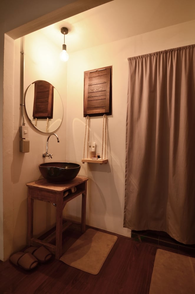 Happynest Inspiring Hostel