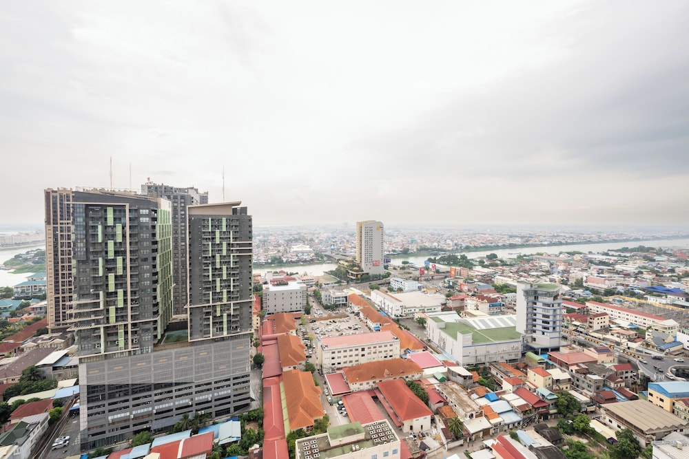The Pinnacle Residence Service by Soben