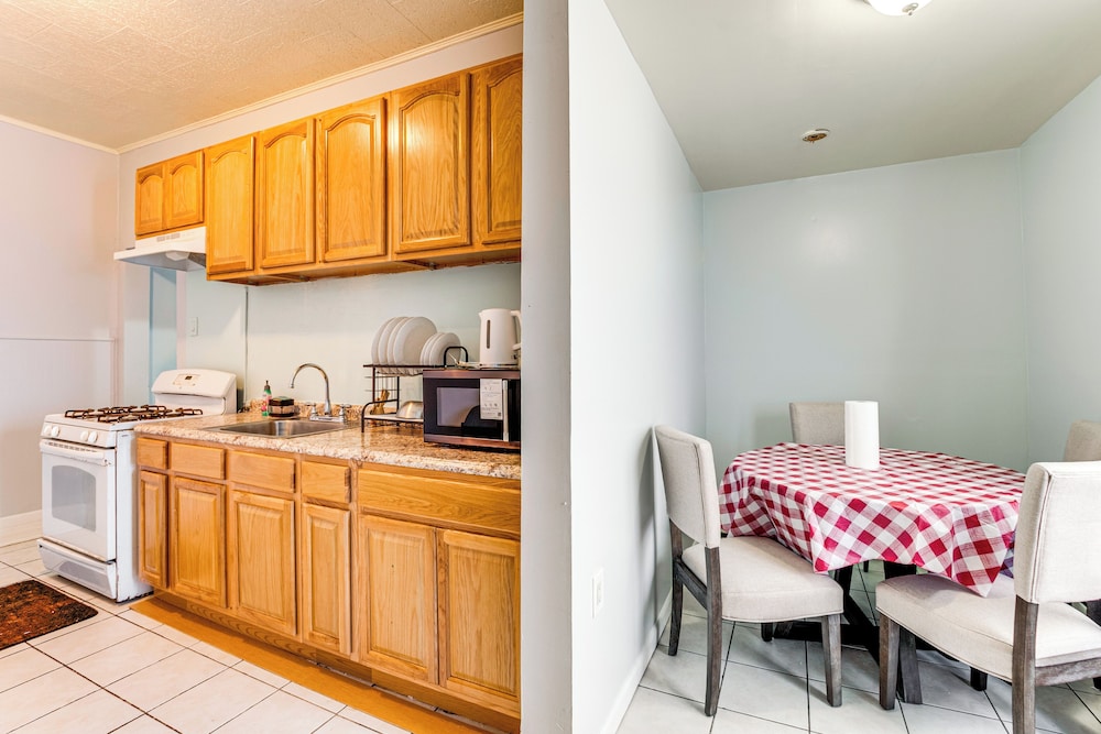8 Mi to Nyc: Pet-friendly Apt in Jersey City!