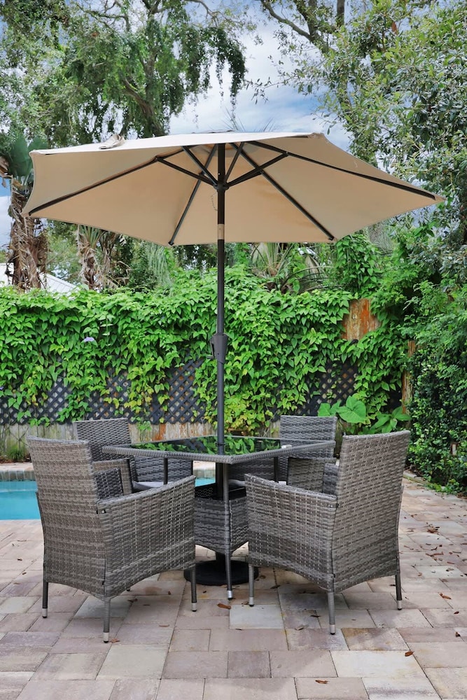 Welcome Basket Pool By Beach Fire Pit BBQ PS4