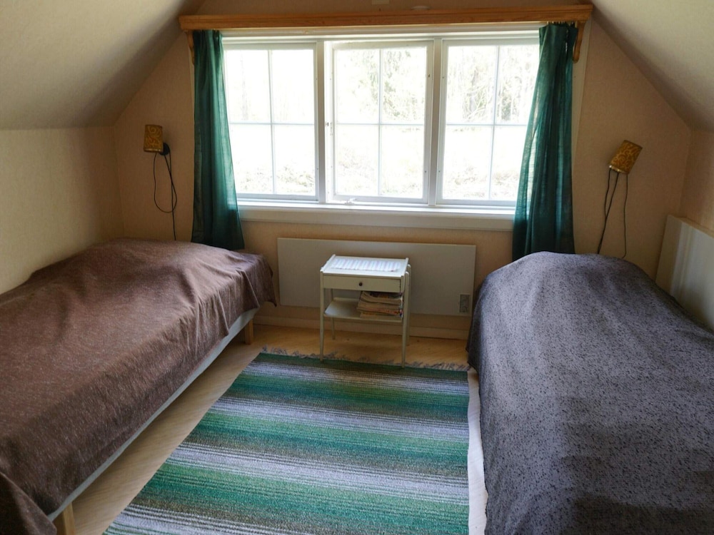5 Person Holiday Home in Mullhyttan-by Traum