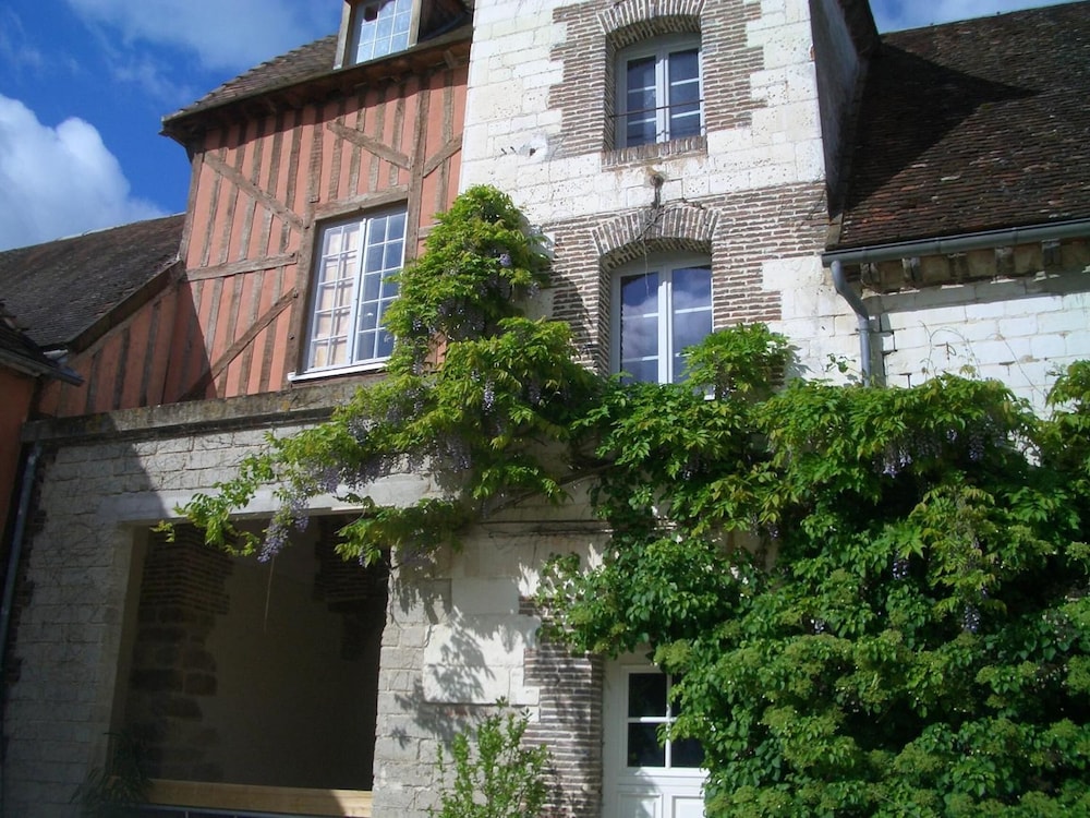 Château Des Roises