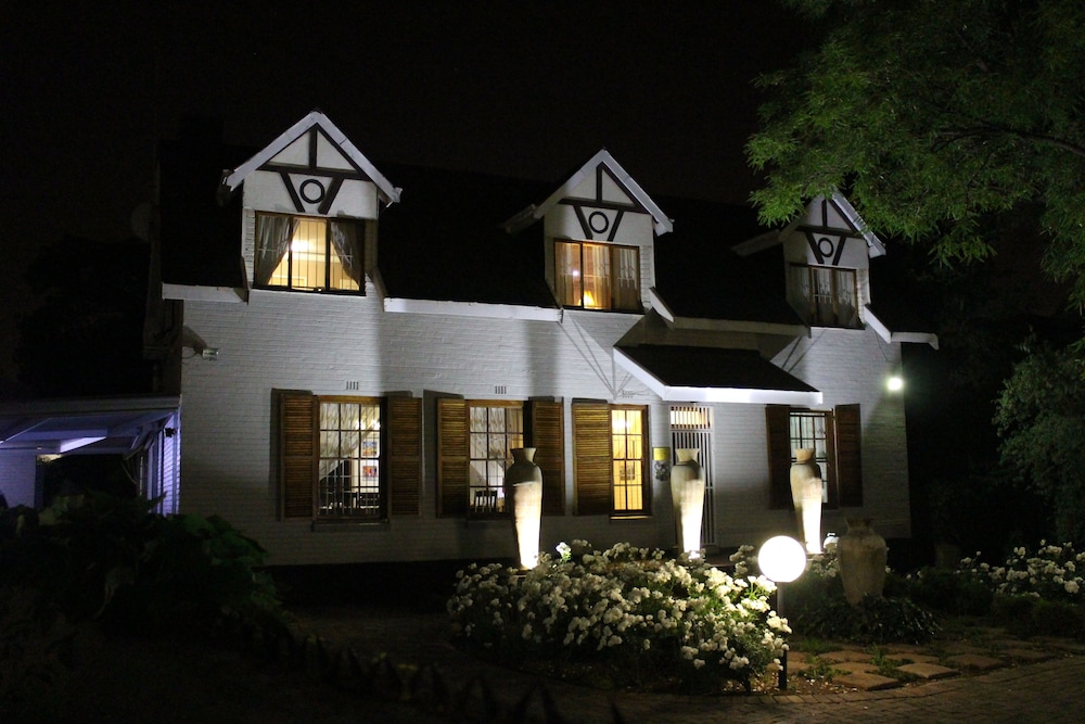 3Liebeloft Guest House