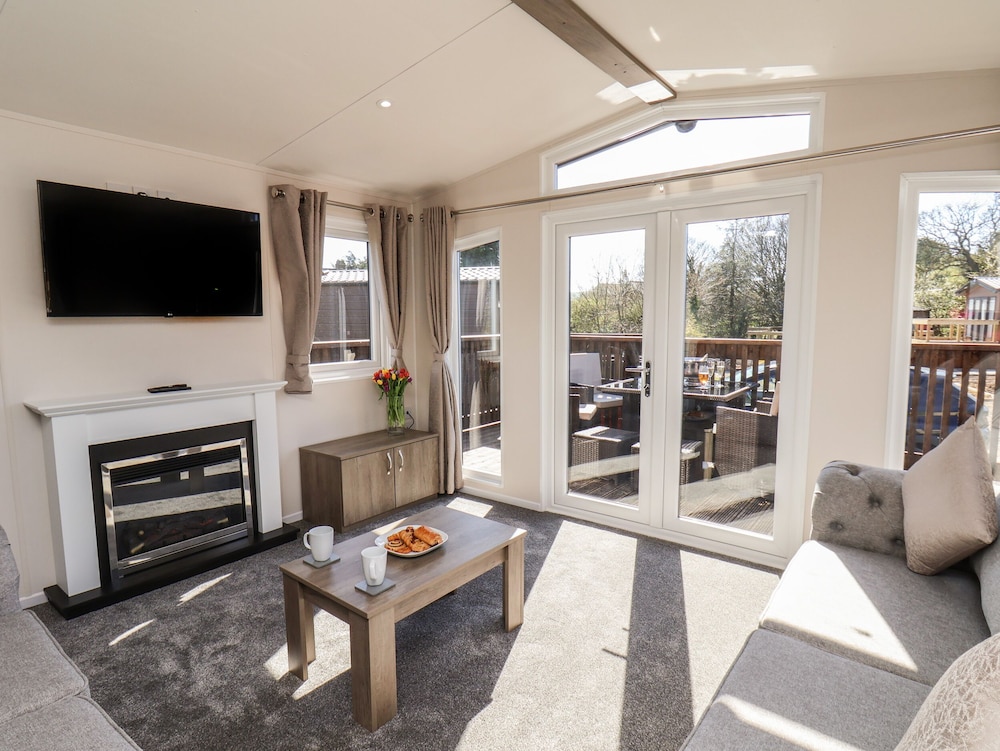 Foxglove Lodge
