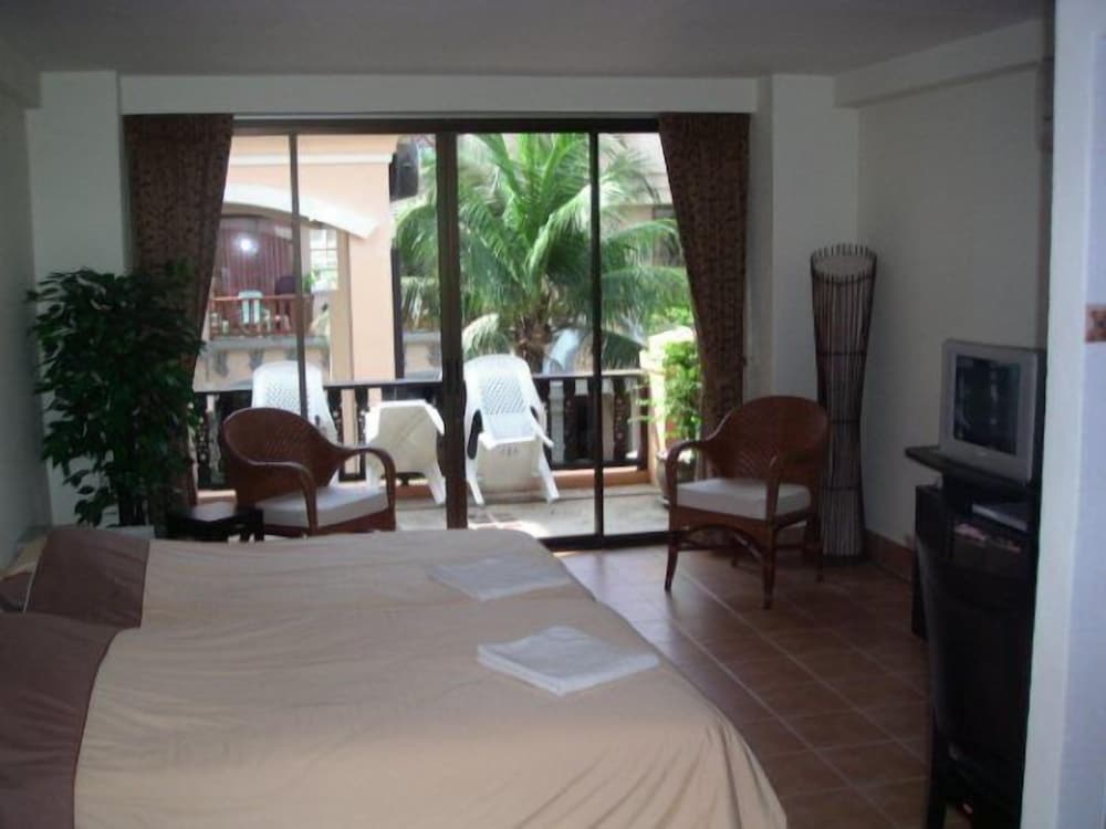 Nin Apartments Karon Beach