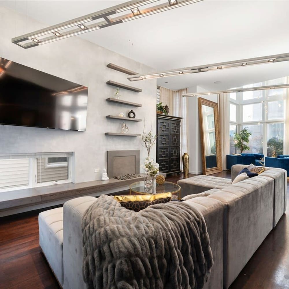 5BR 5BA Architectural Estate-theatre Gym Rooftop