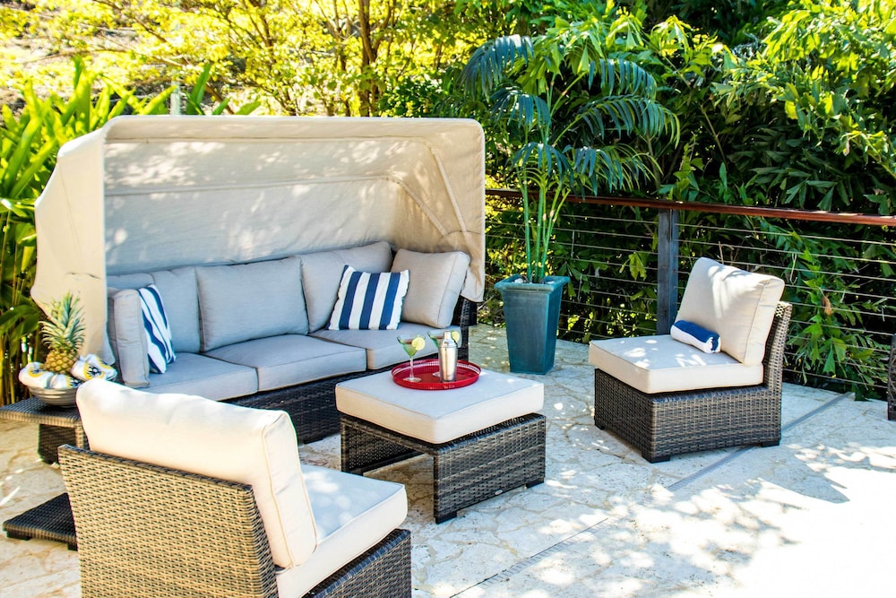 Luxury Home w/ Views & Infinity Pool: Near Beach!