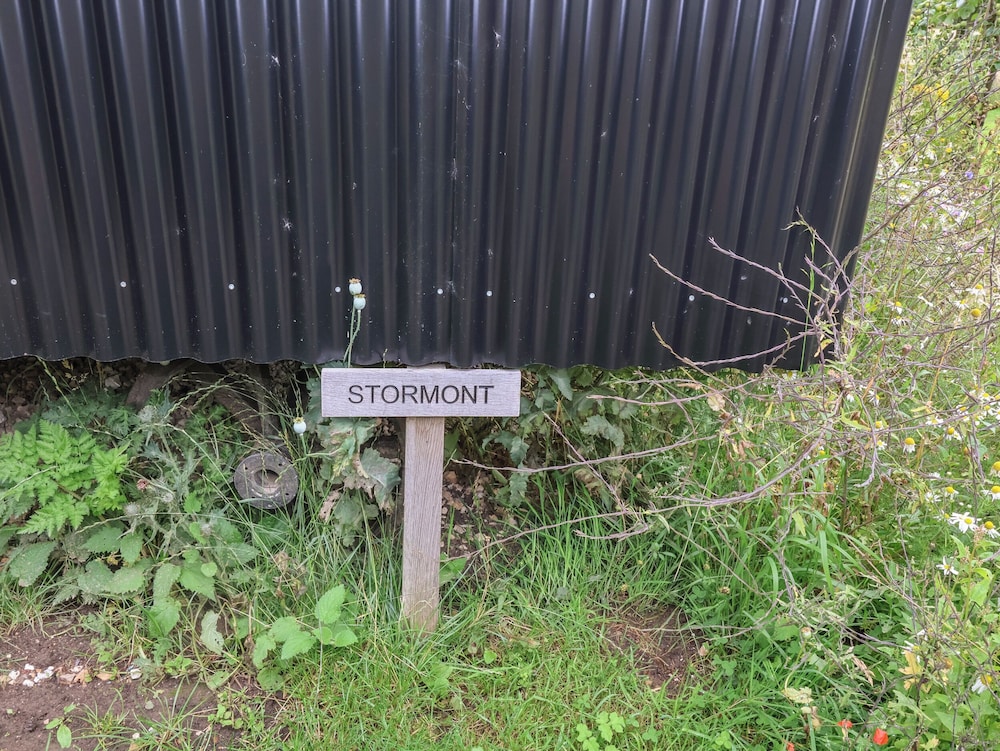 Stormont Hut