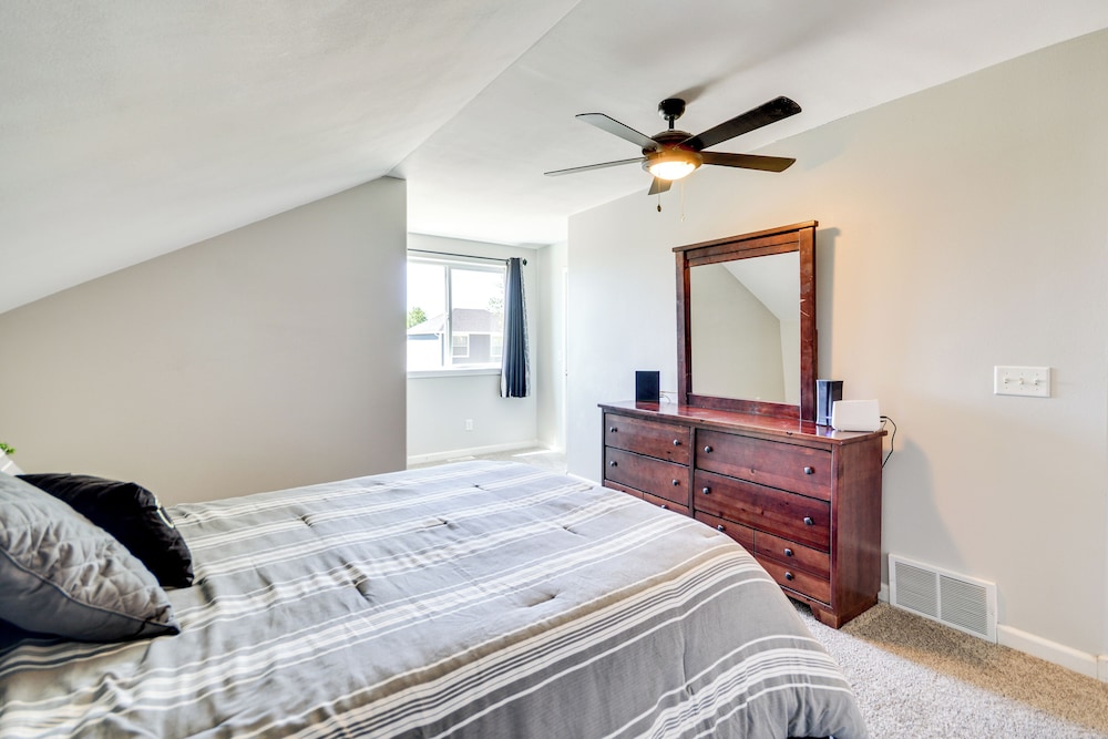 6 Mi to Zoomontana: Family Home w/ Fenced Yard