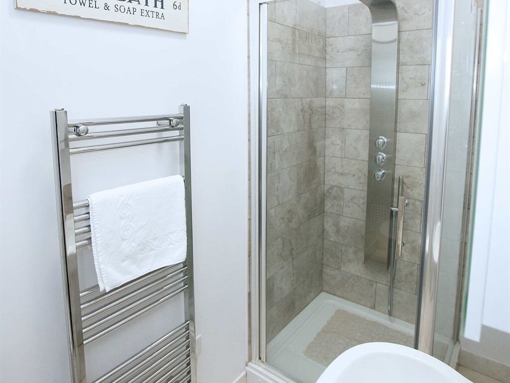 Austen's Luxury Apartments