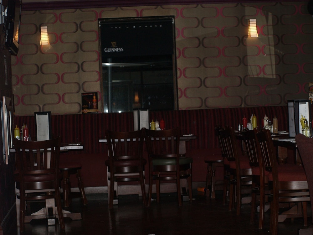 The Lombard Pub & Townhouse