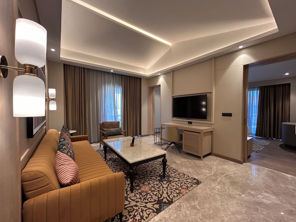 The Aaureum Resort & International Convention Centre