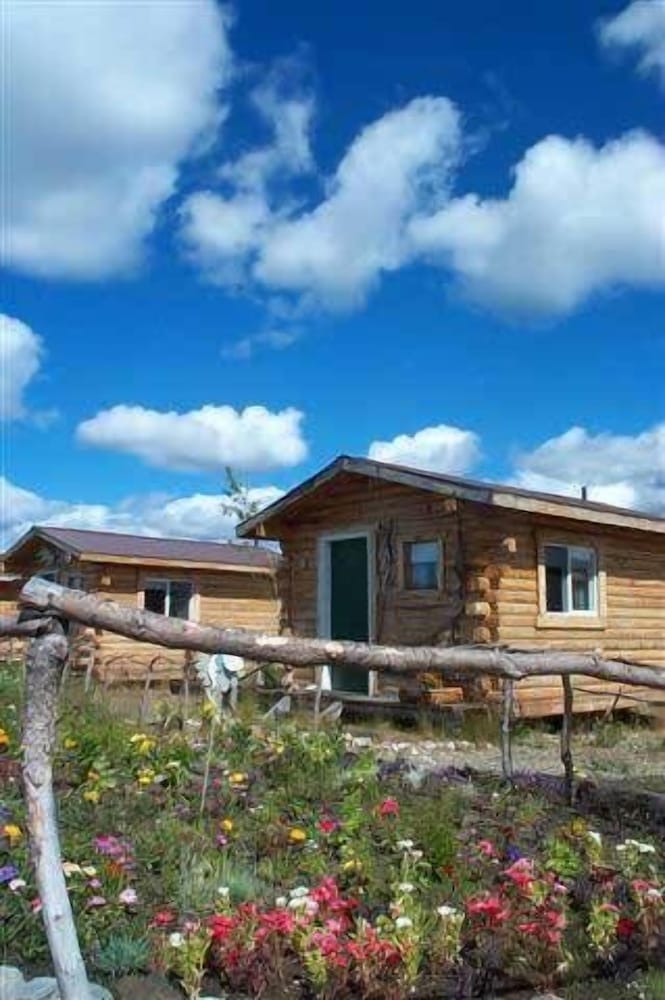 Earthsong Lodge